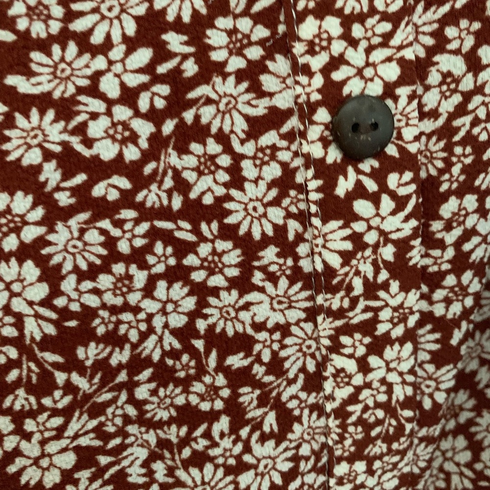 Adorable knee length dress- medium